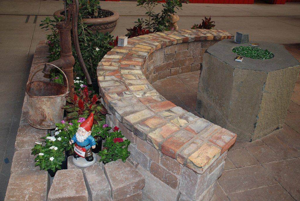 24 Curved Brick Garden Wall Ideas You Gonna Love SharonSable
