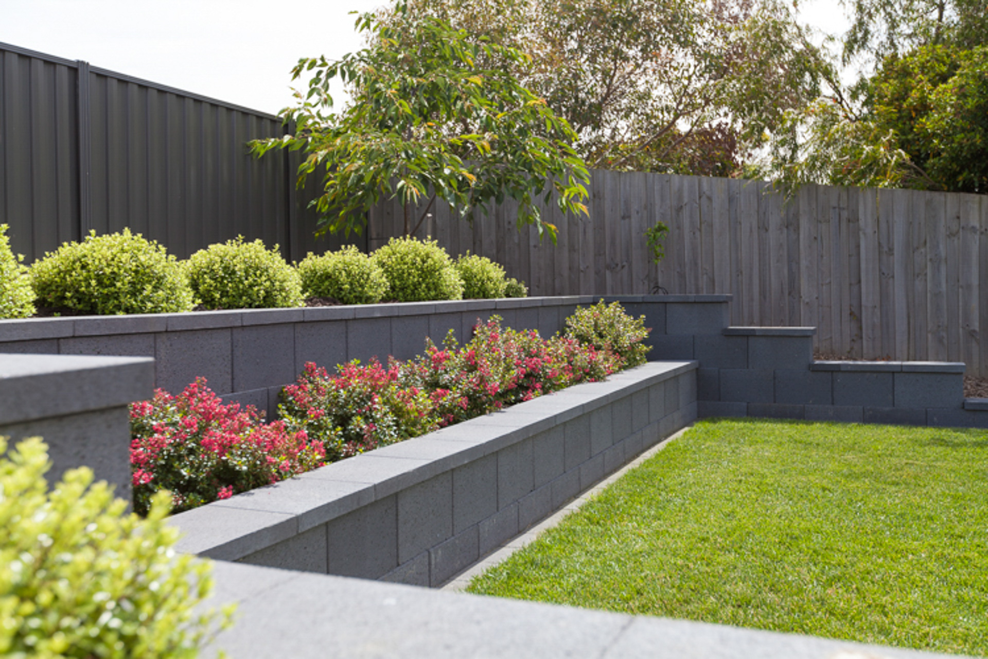 Landscape Retaining Wall Design Installation Rosehill Gardens