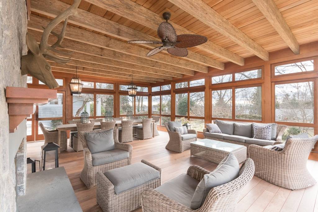 A Three Season Rooms