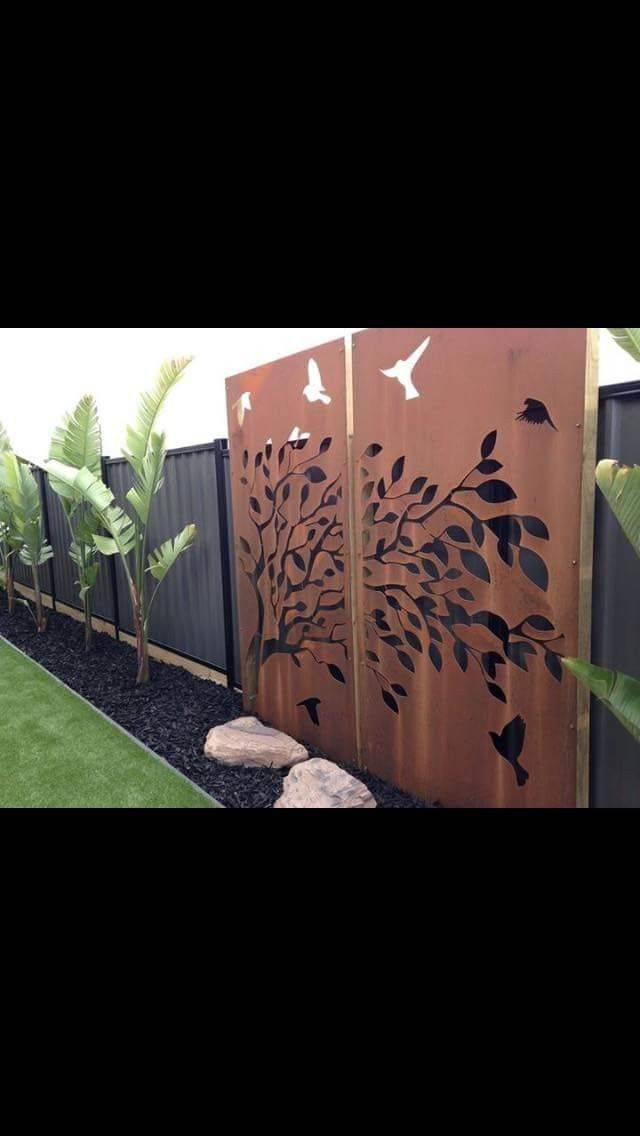 Autumn Corten Metal Screen