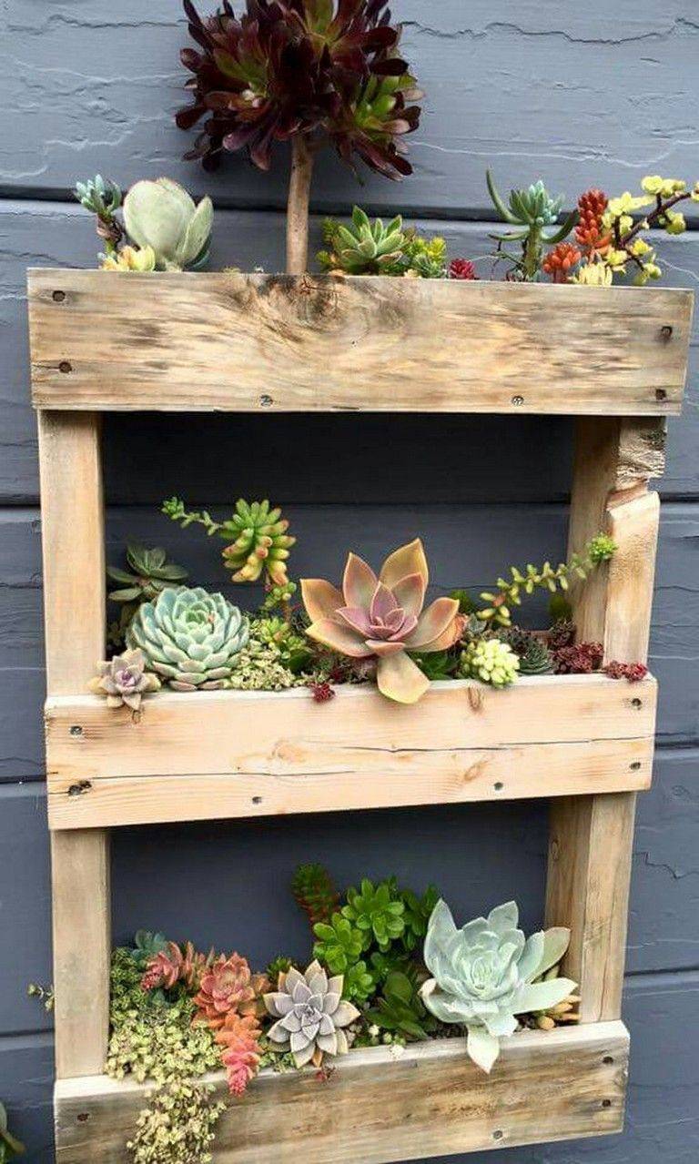 Pallet And Succulents Diy Craft Idea Vertical Succulent Gardens