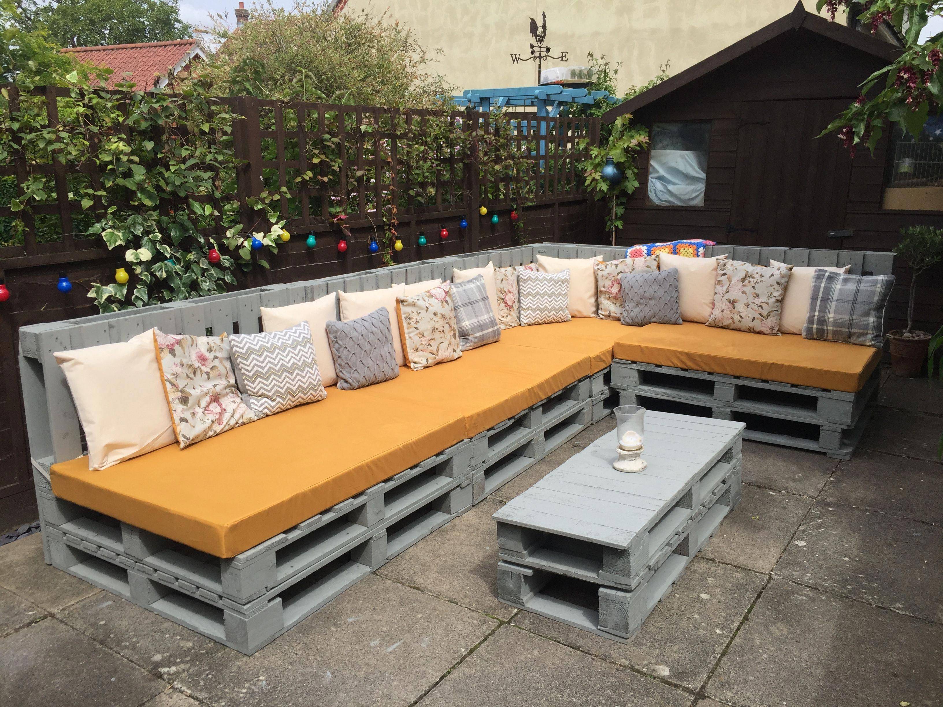 24 Pallet Garden Seating Ideas Worth to Check | SharonSable