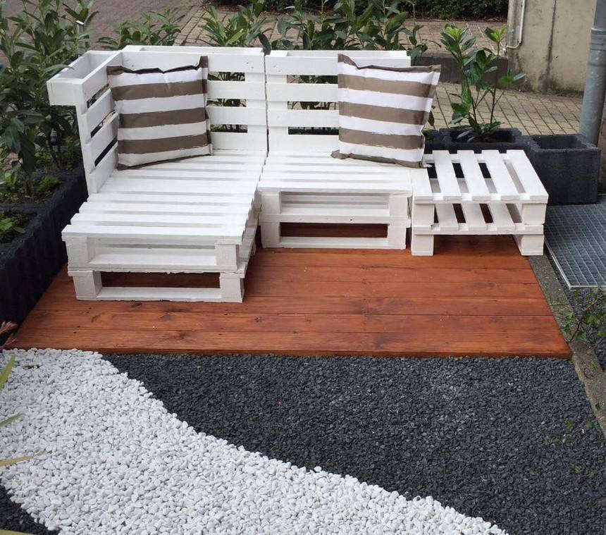 Pallet Board Garden Seating Area