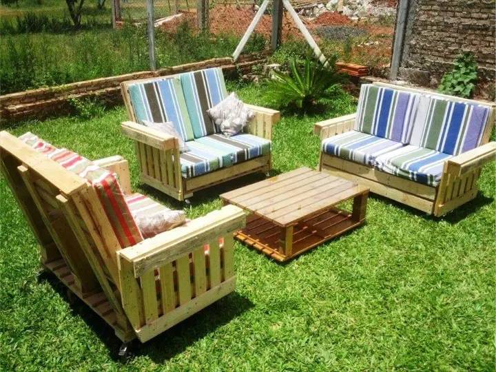 Simple Outdoor Furniture Ideas