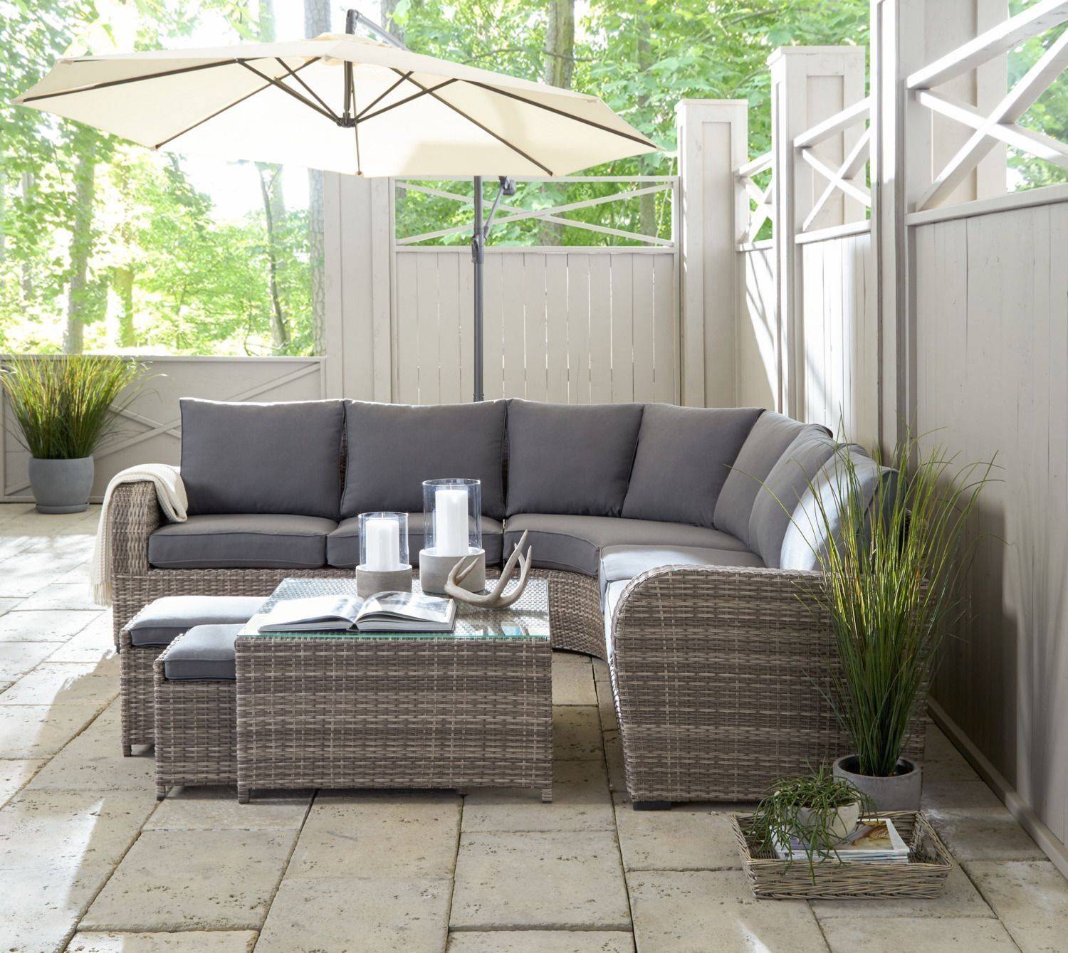 Outdoor Wicker Furniture