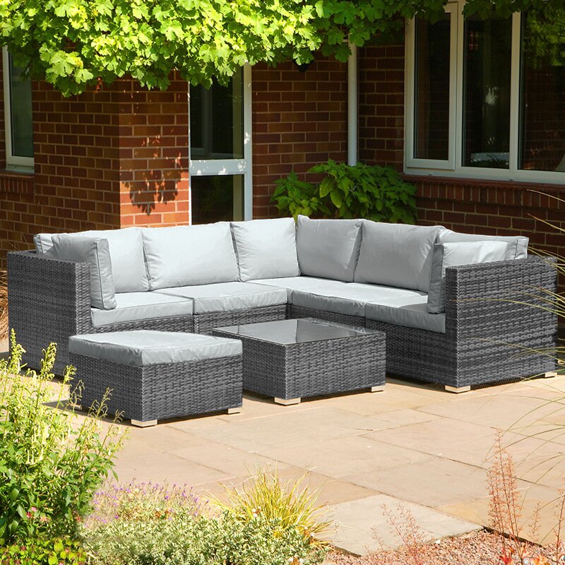 Luxury Rattan Garden Sofas