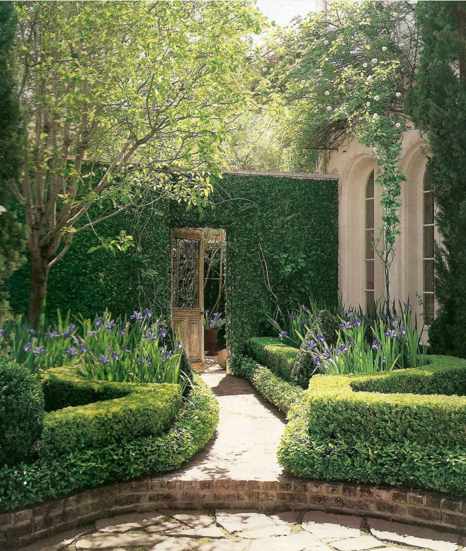 Topiary Landscape Design
