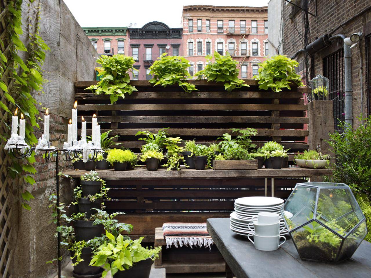 Small Urban Garden Design Ideas Quiet Corner