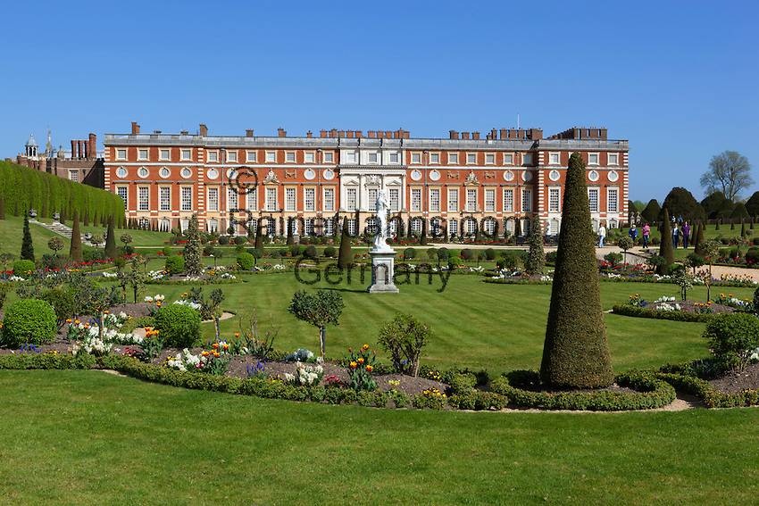 The Tudor Garden Garden History