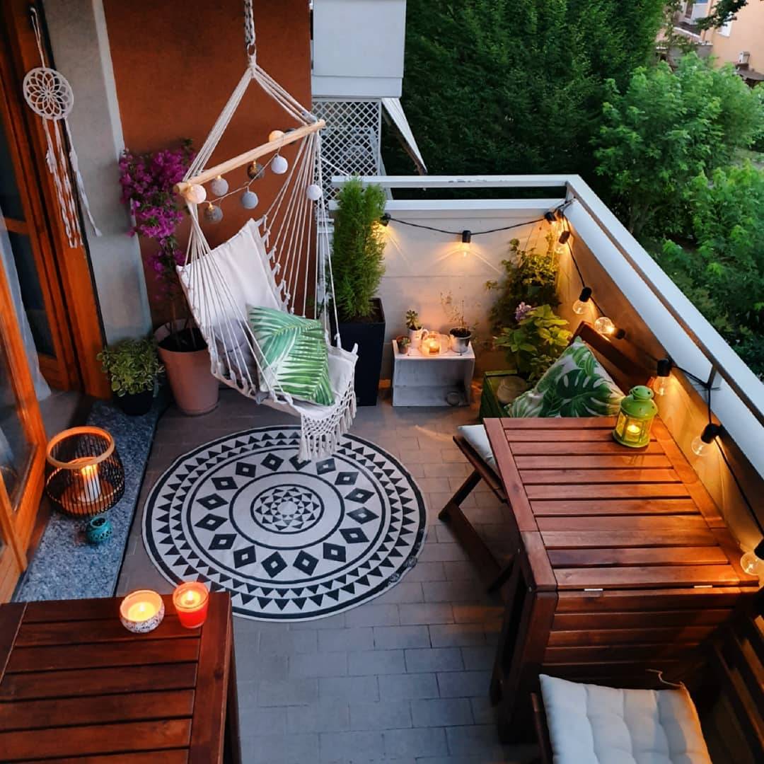 A Cozy Backyard Terrace