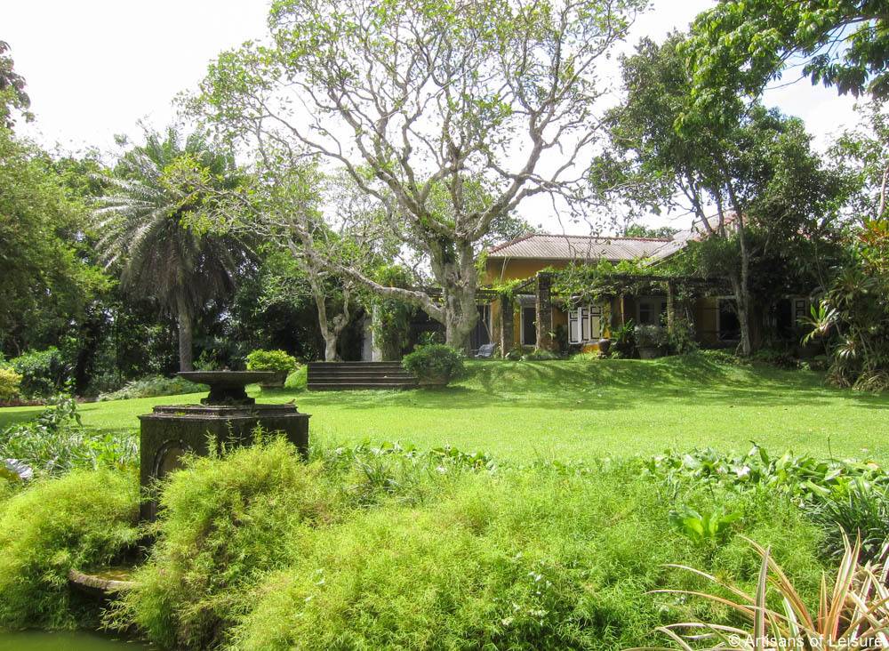 Japanese Moon Gate Gardena Brief Sri Lanka