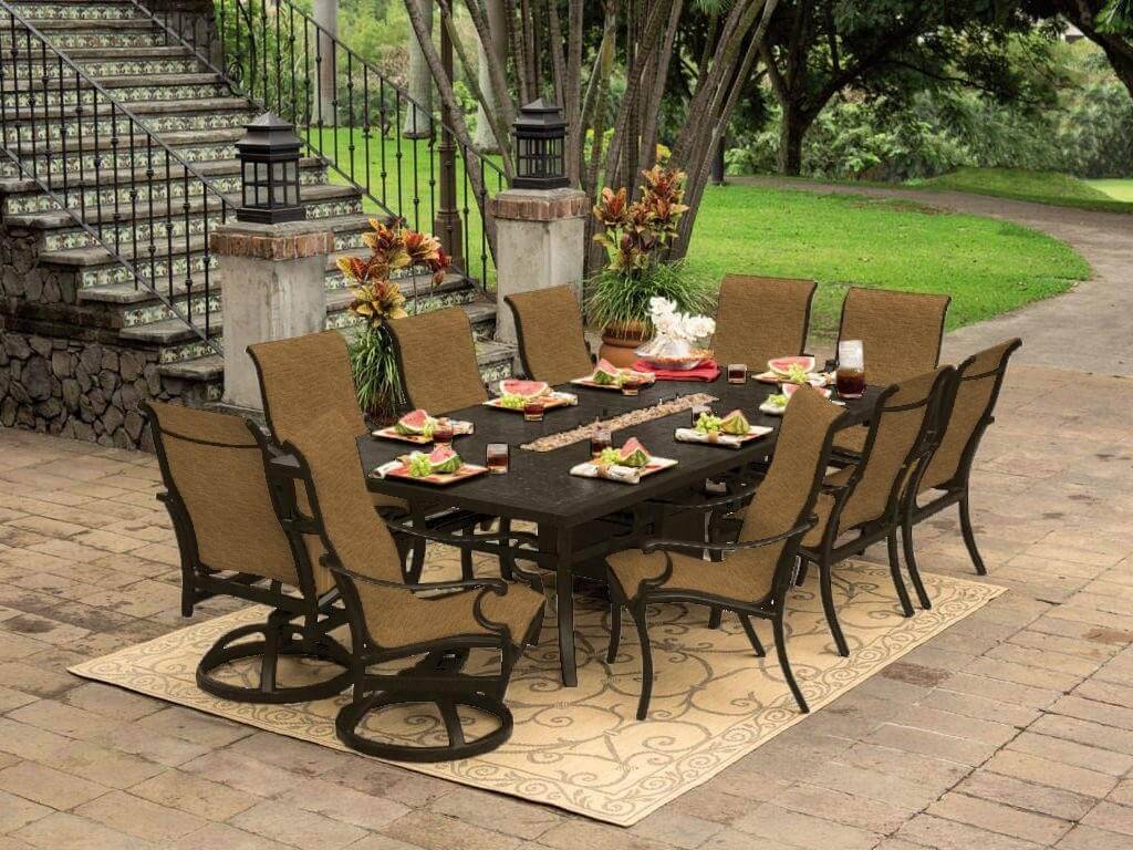 This Stylish Garden Furniture