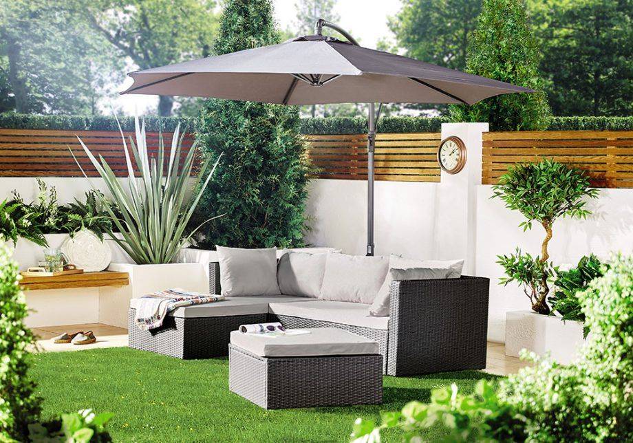 This Stylish Garden Furniture