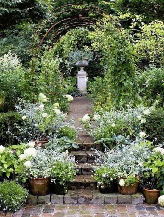Fantastic Cottage Garden Ideas
