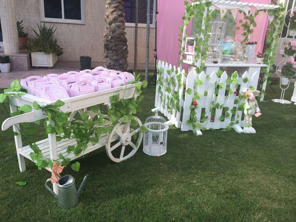 Karas Party Ideas Secret Garden Birthday Party