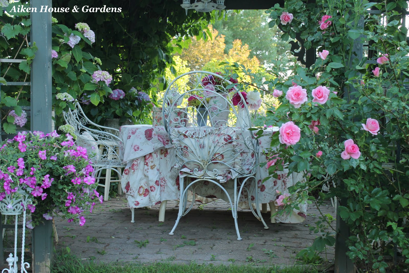 A Romantic Garden