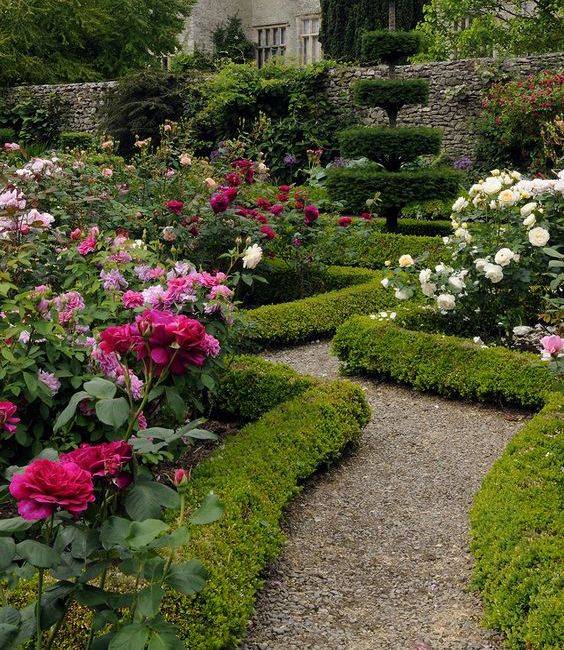 Romantic Backyard Garden Ideas