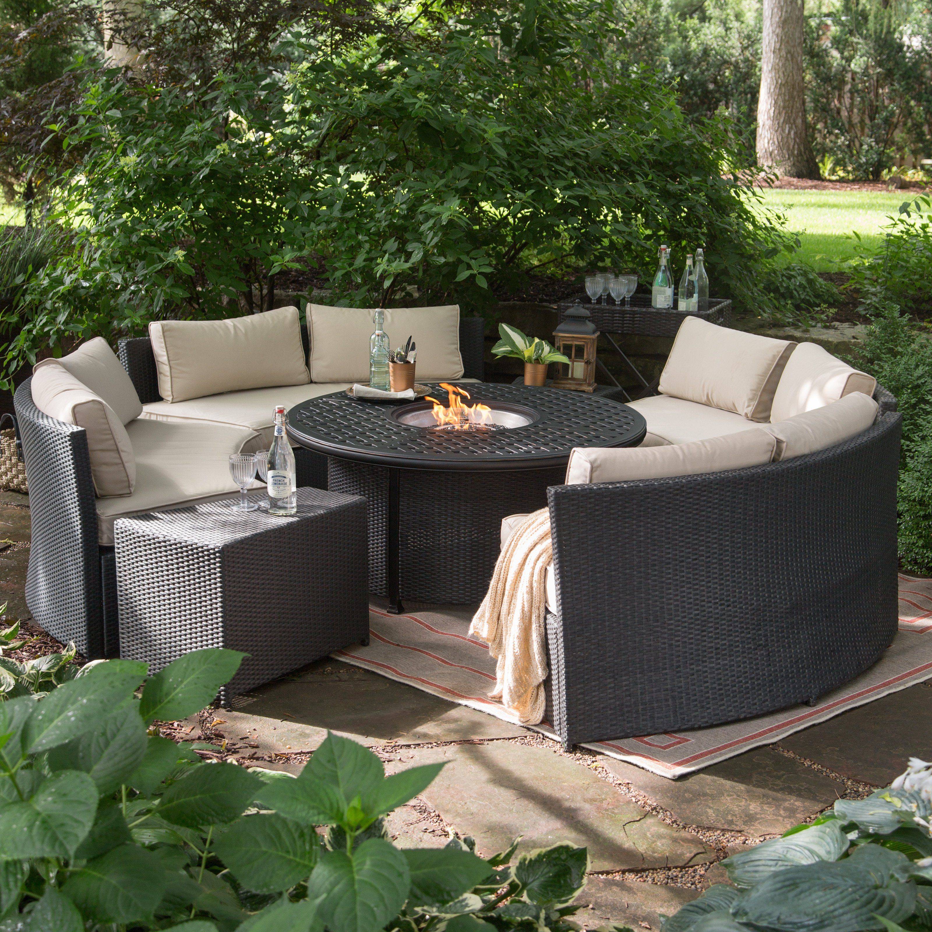 Color Outdoor Living Space