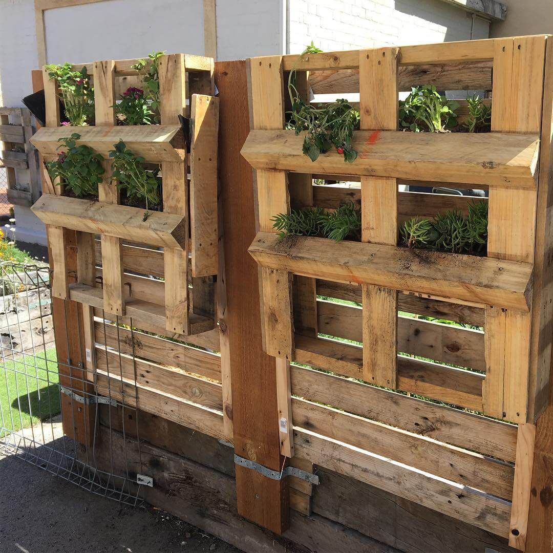 Vertical Pallet Garden Ideas