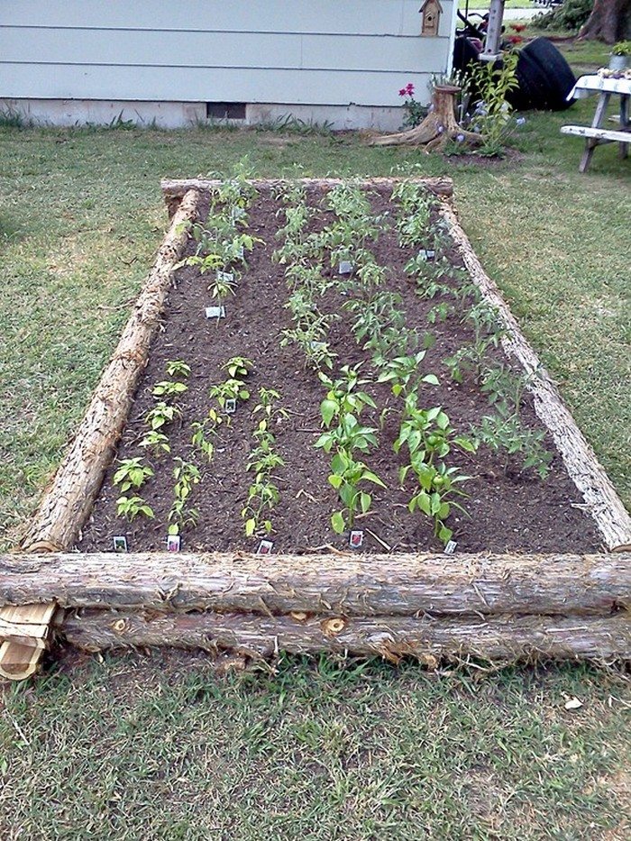The Log Cabinstyle Raised Beds