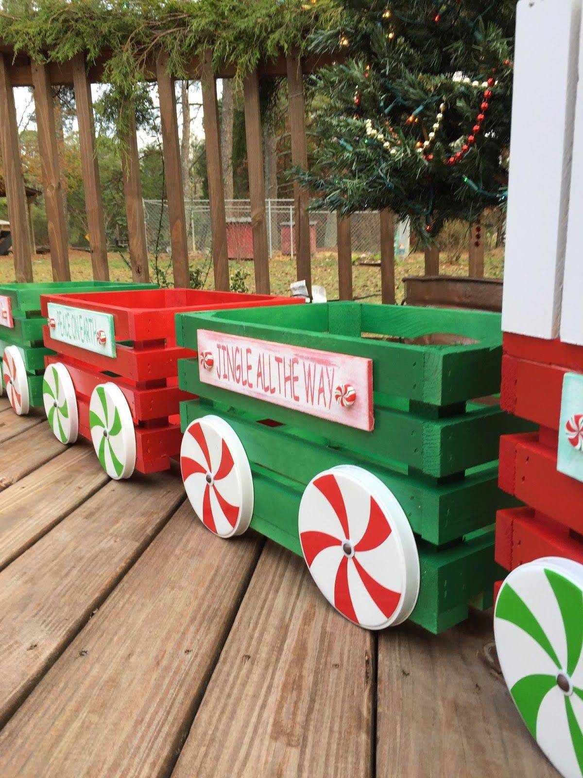 The Pallet Train Planter Wooden Train