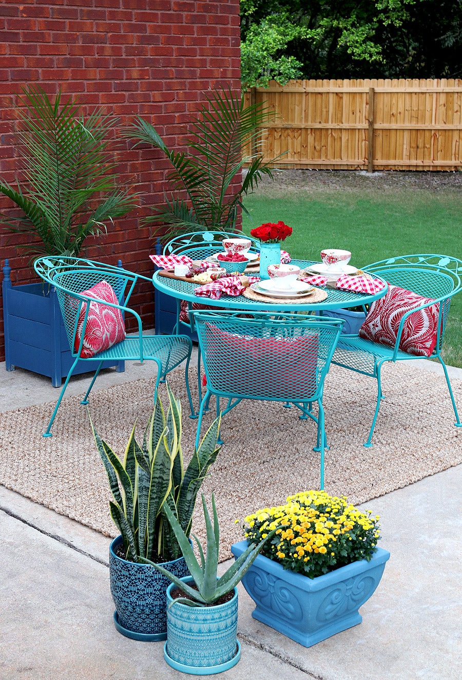Painting Outdoor Furniture