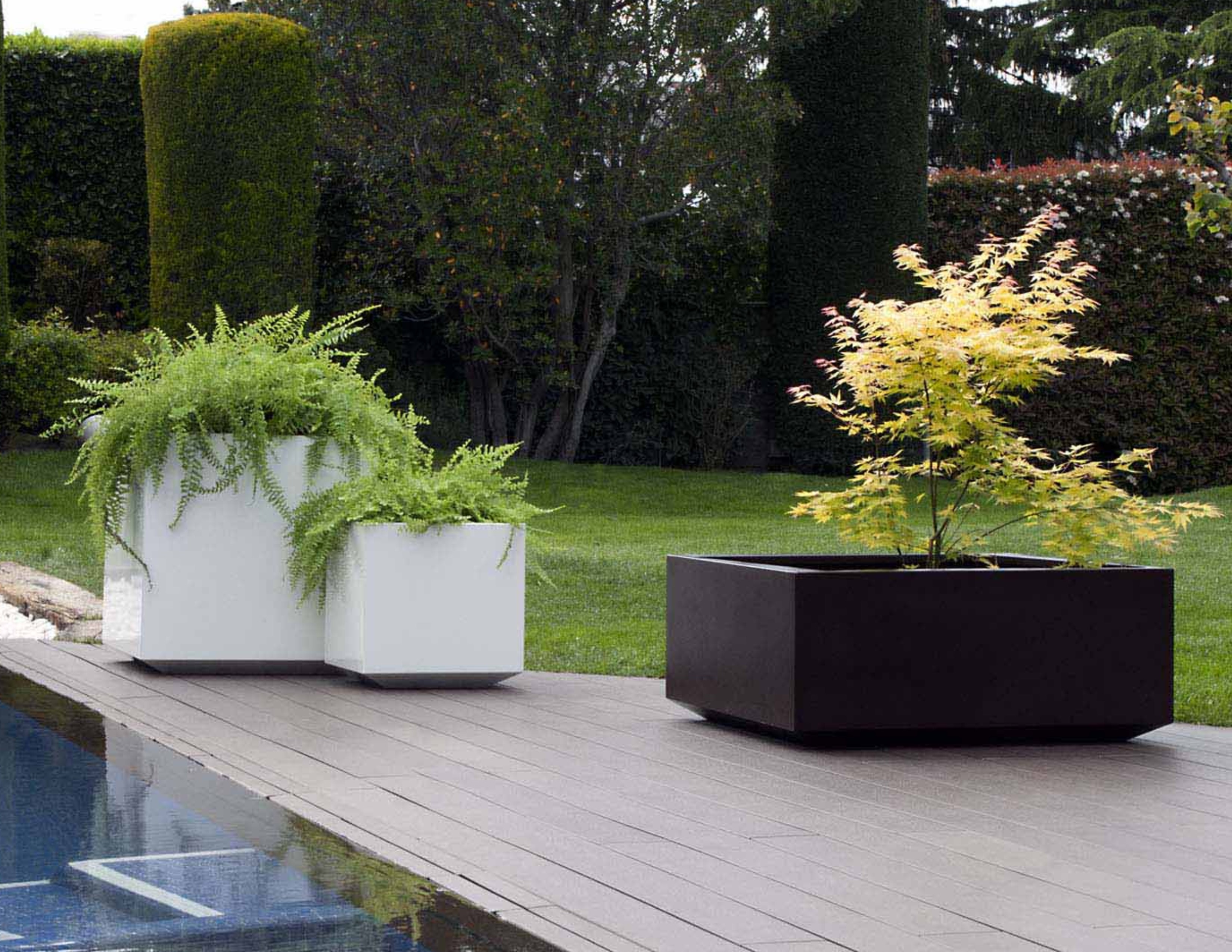 Modern Outdoor Coffee Table Ideas