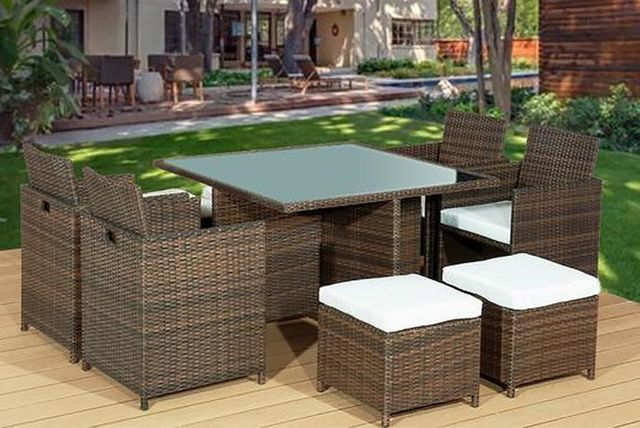 Modern Outdoor Furniture Decor