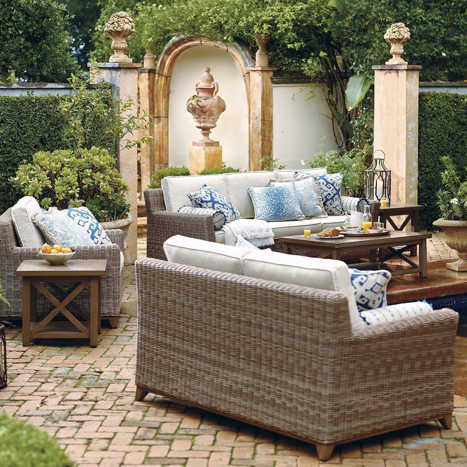 Outdoor Garden Furniture Designs