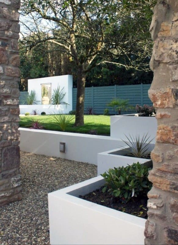 Stone Wall Contemporary Garden