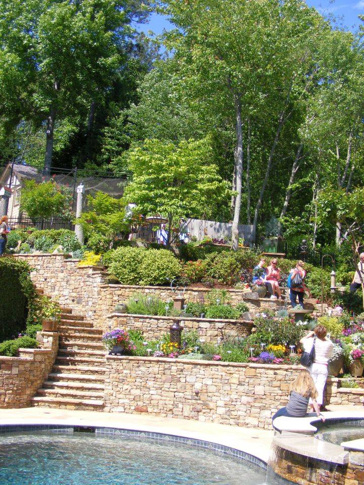 Fantastic Terraced Flower Garden Ideas