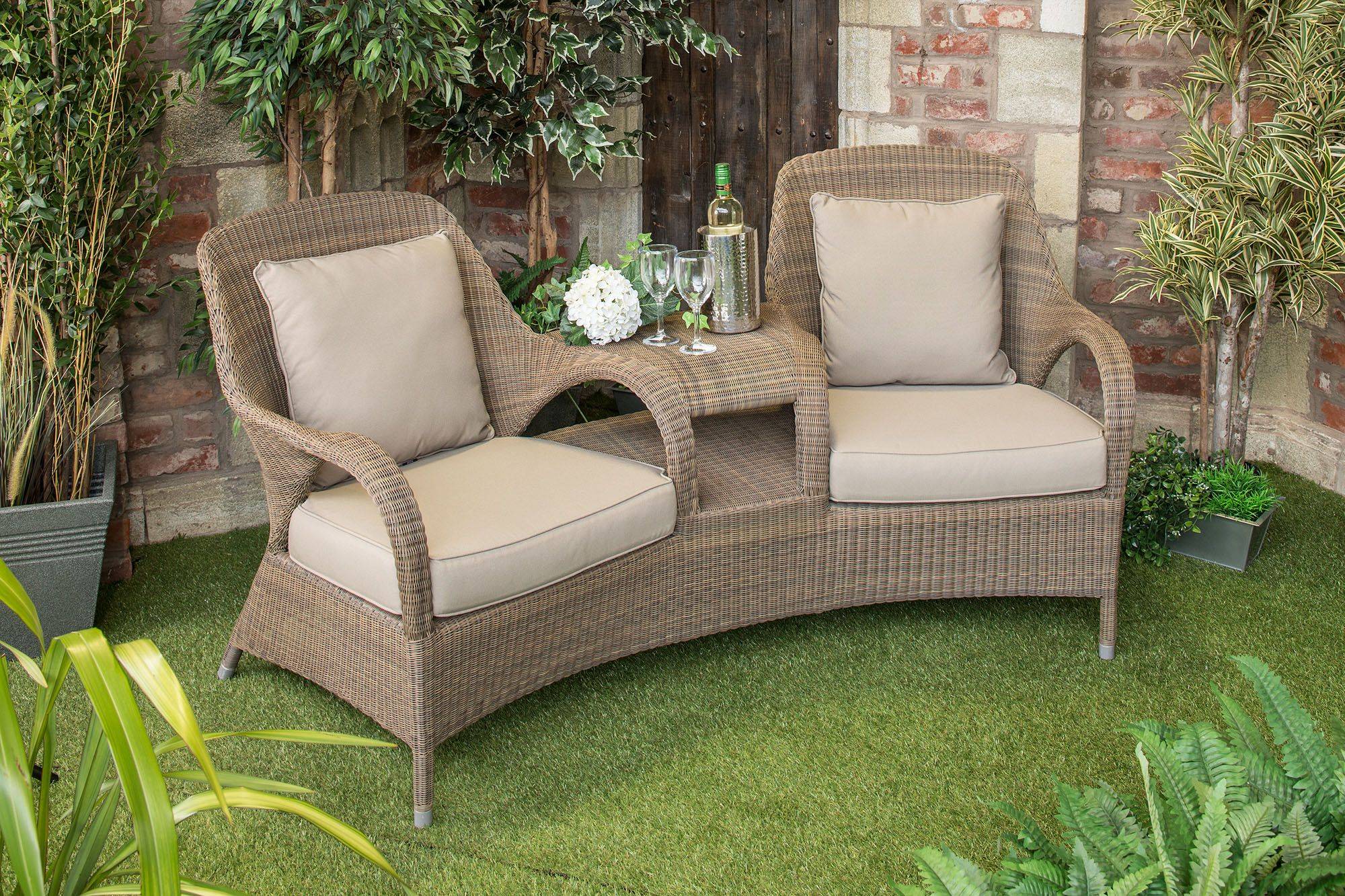 Traditional Island Wood Furniture