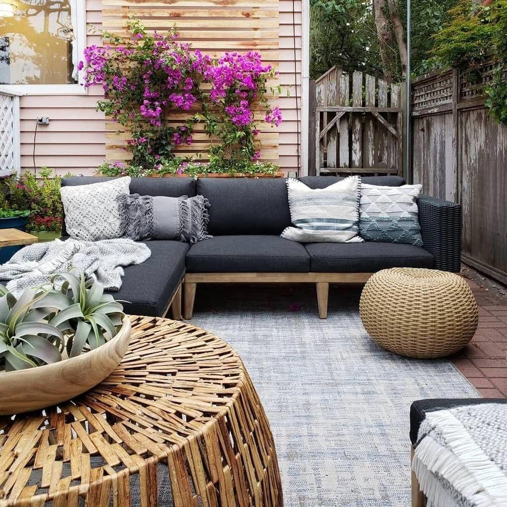 Courtyard Gardens Design