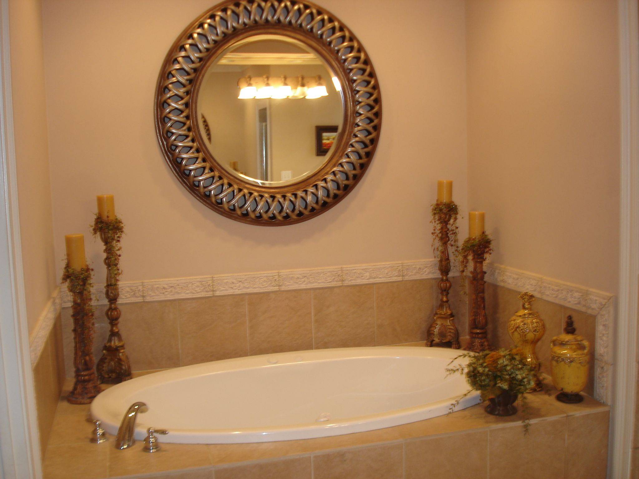 Totally Adorable Garden Tub Decorating Ideas