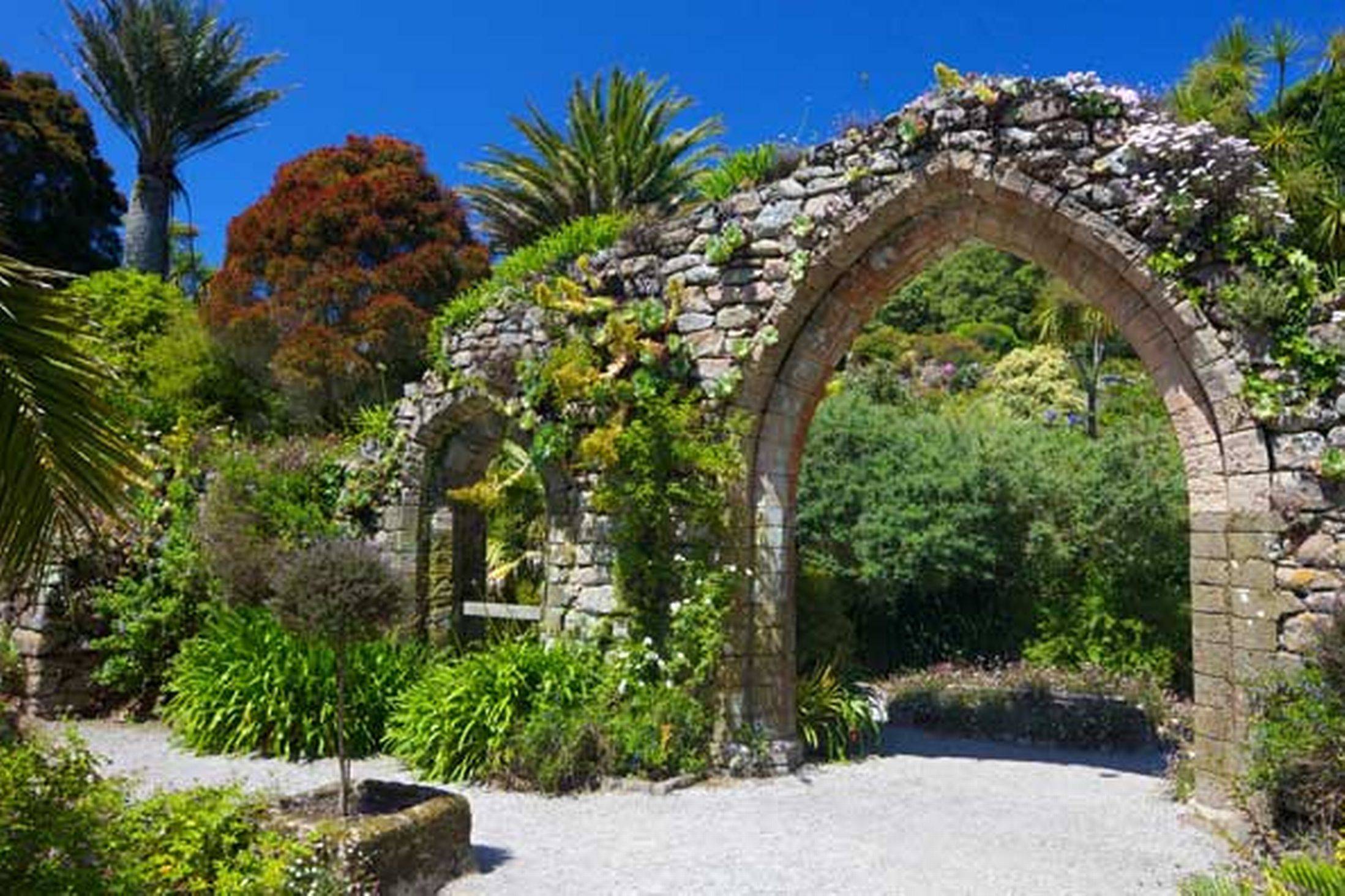 Tresco Abbey Gardens Beautiful Gardens