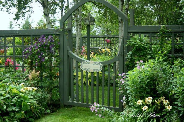 Green And White Landscaping Hampton Garden
