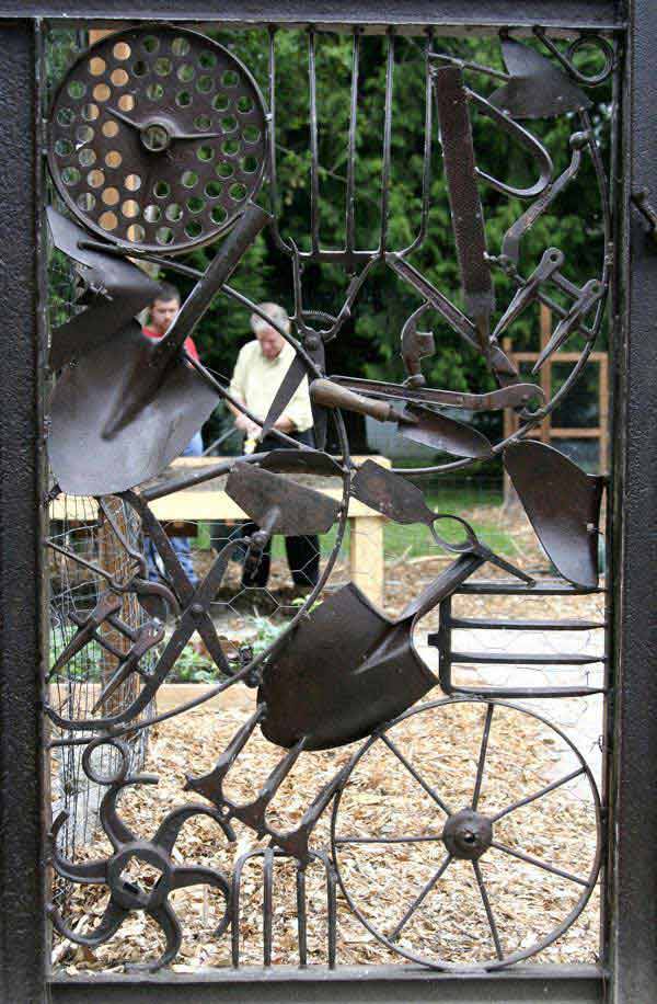 Custom Metal Gates