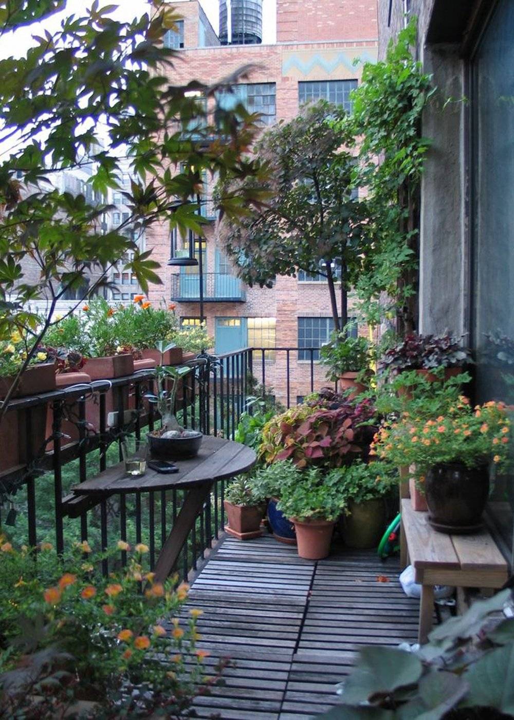 Small Apartment Balcony Ideas