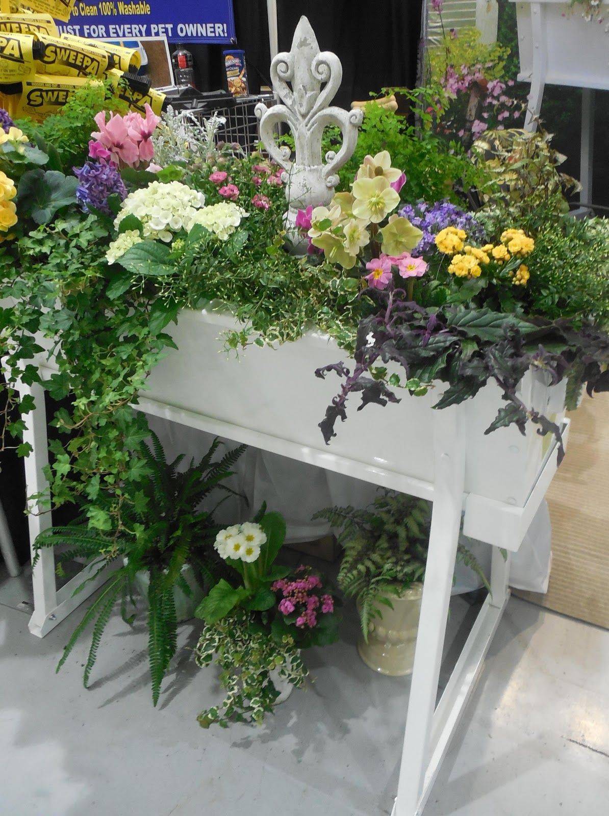 Vintage Garden Decor Ideas
