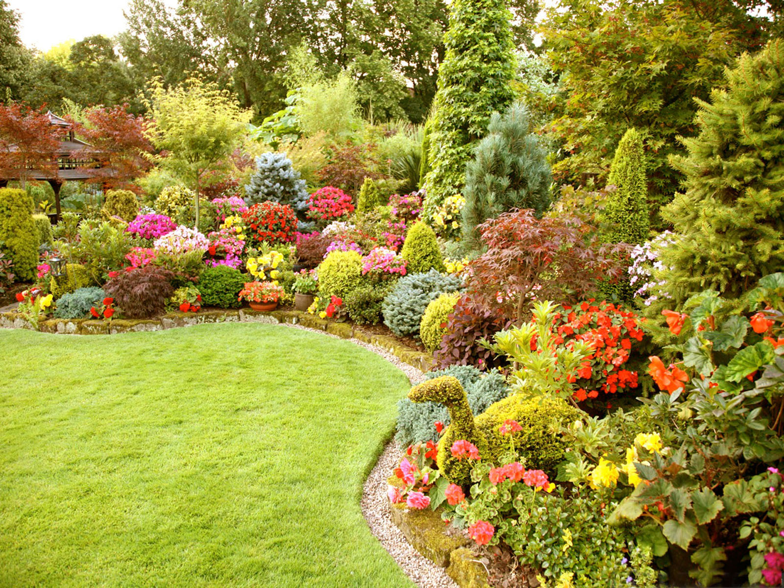 Beautiful Flower Garden And Lawn Ideas Flowers Wallpaper