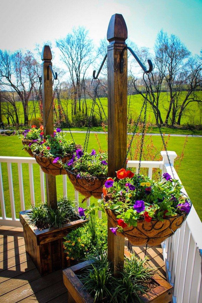 Best Outdoor Hanging Planter Ideas