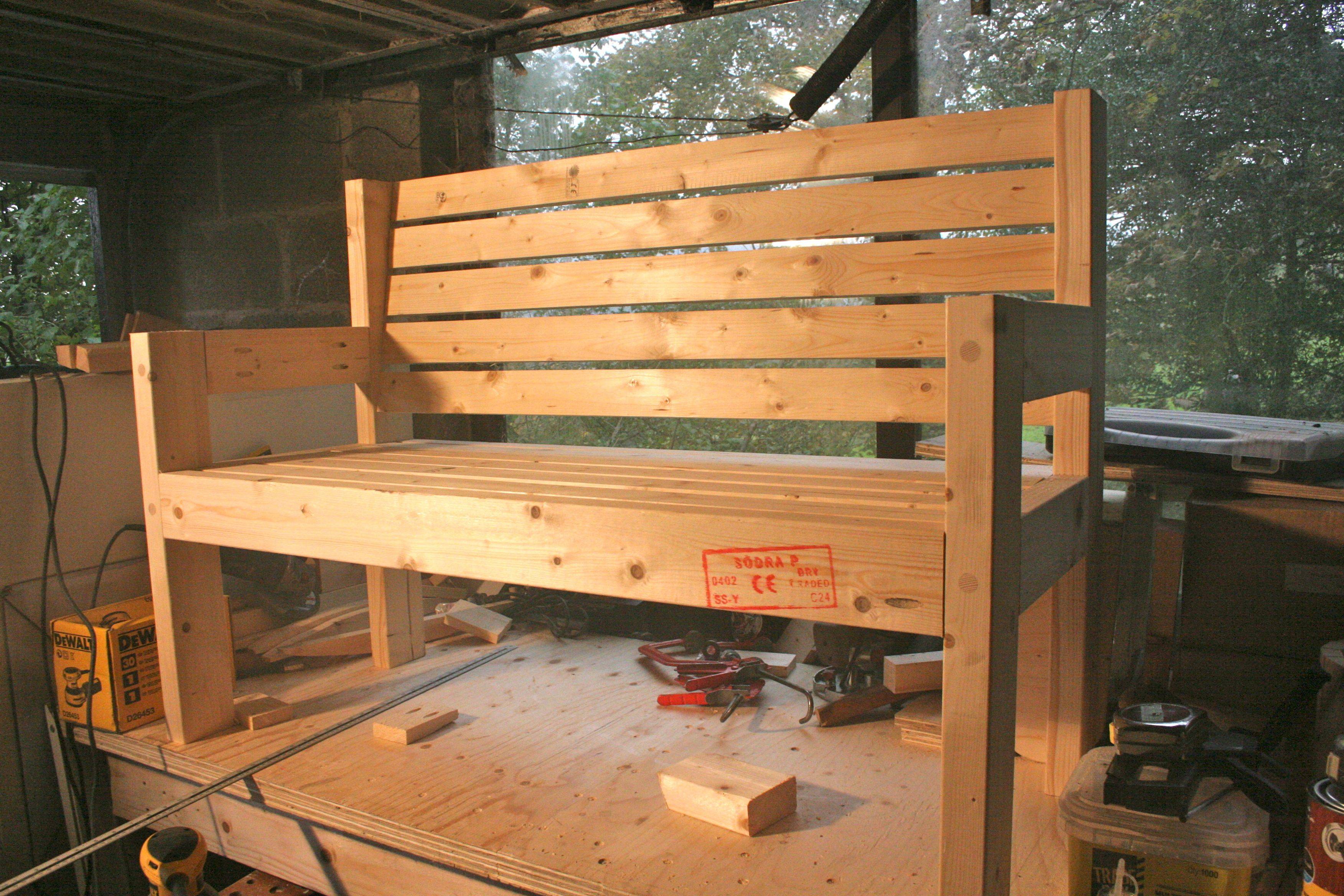 Free Woodworking Plancom