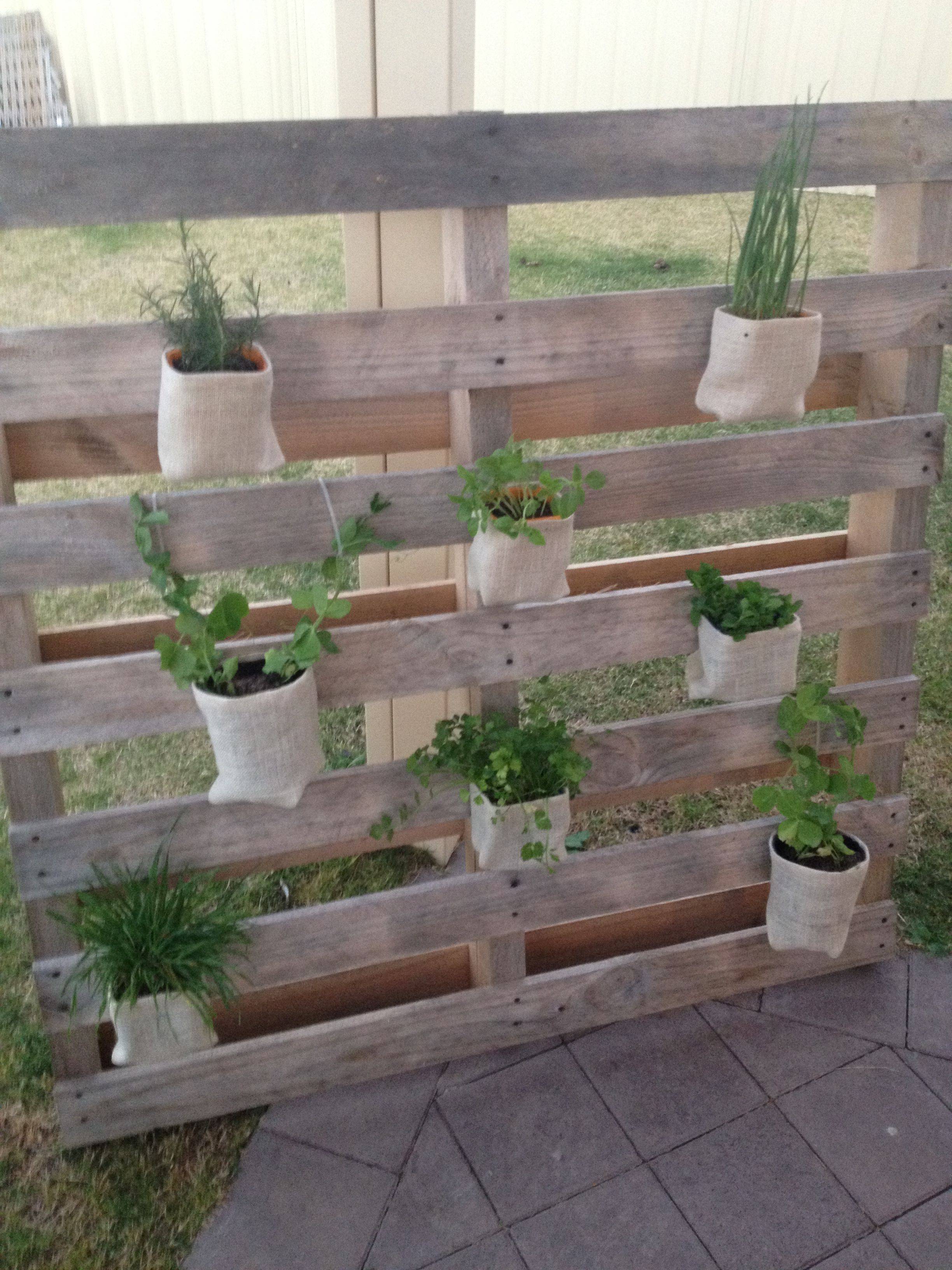 Recycled Pallet Planter Pallets
