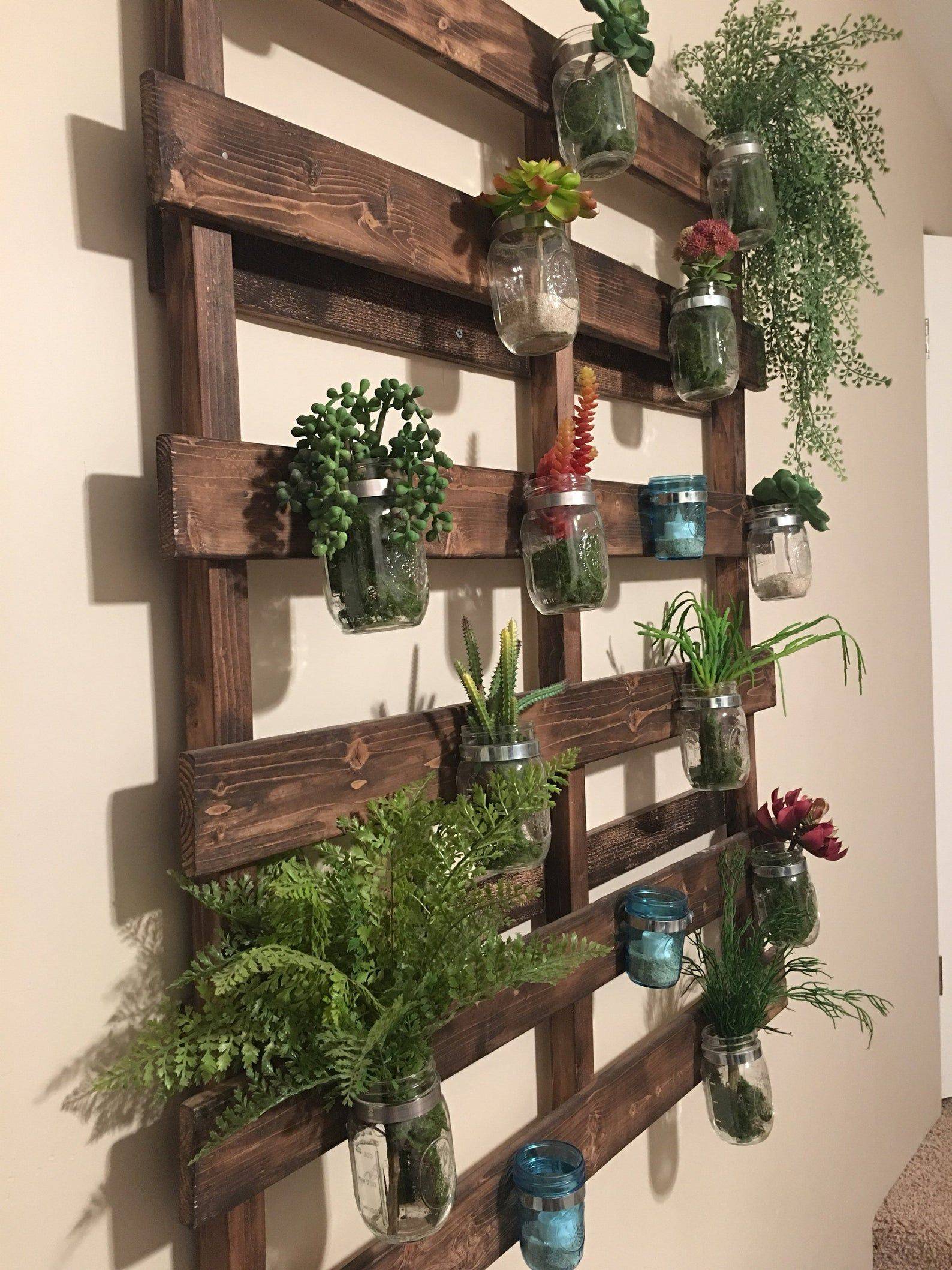 Pallet Wall Garden Ideas