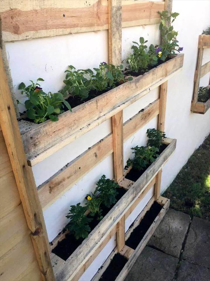 Pallet Wall Herb Garden Pallets