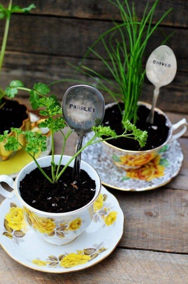 Stunning Potted Herb Garden Design Ideas