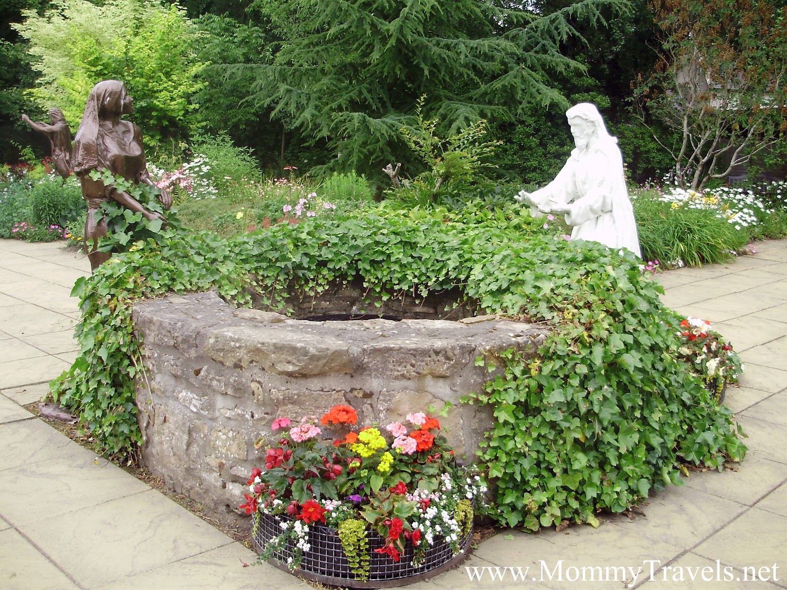 Prayer Garden Home Design Ideas
