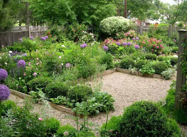 Backyard Landscaping Tips