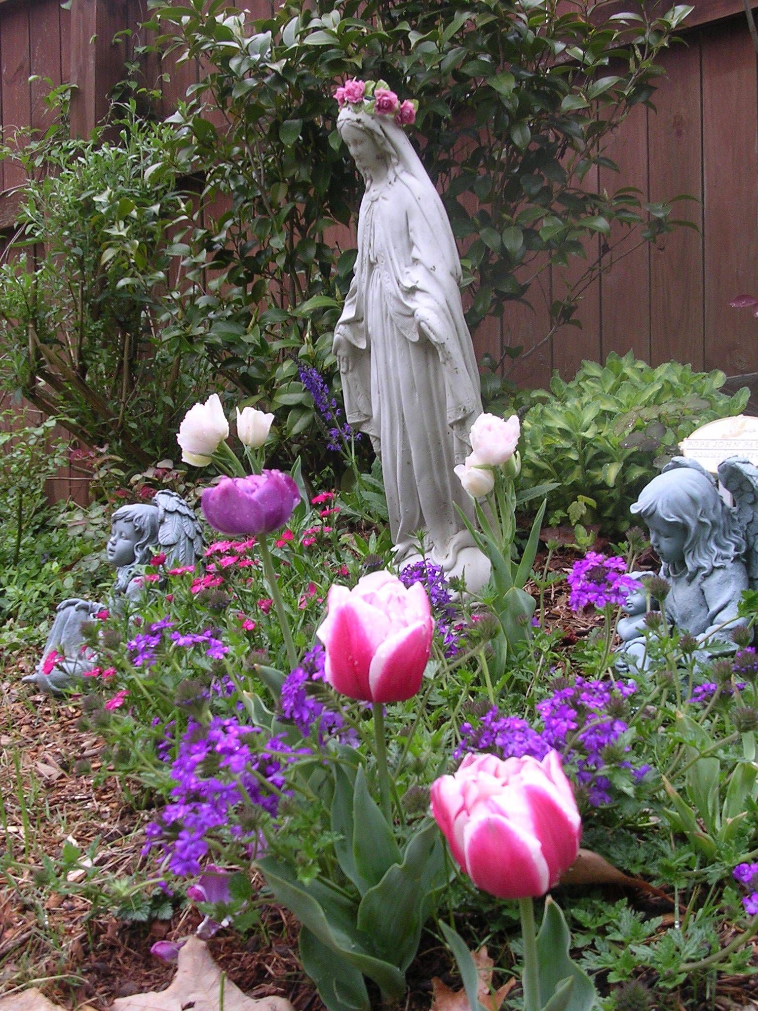 Virgin Mary Garden Ideas Magzhouse