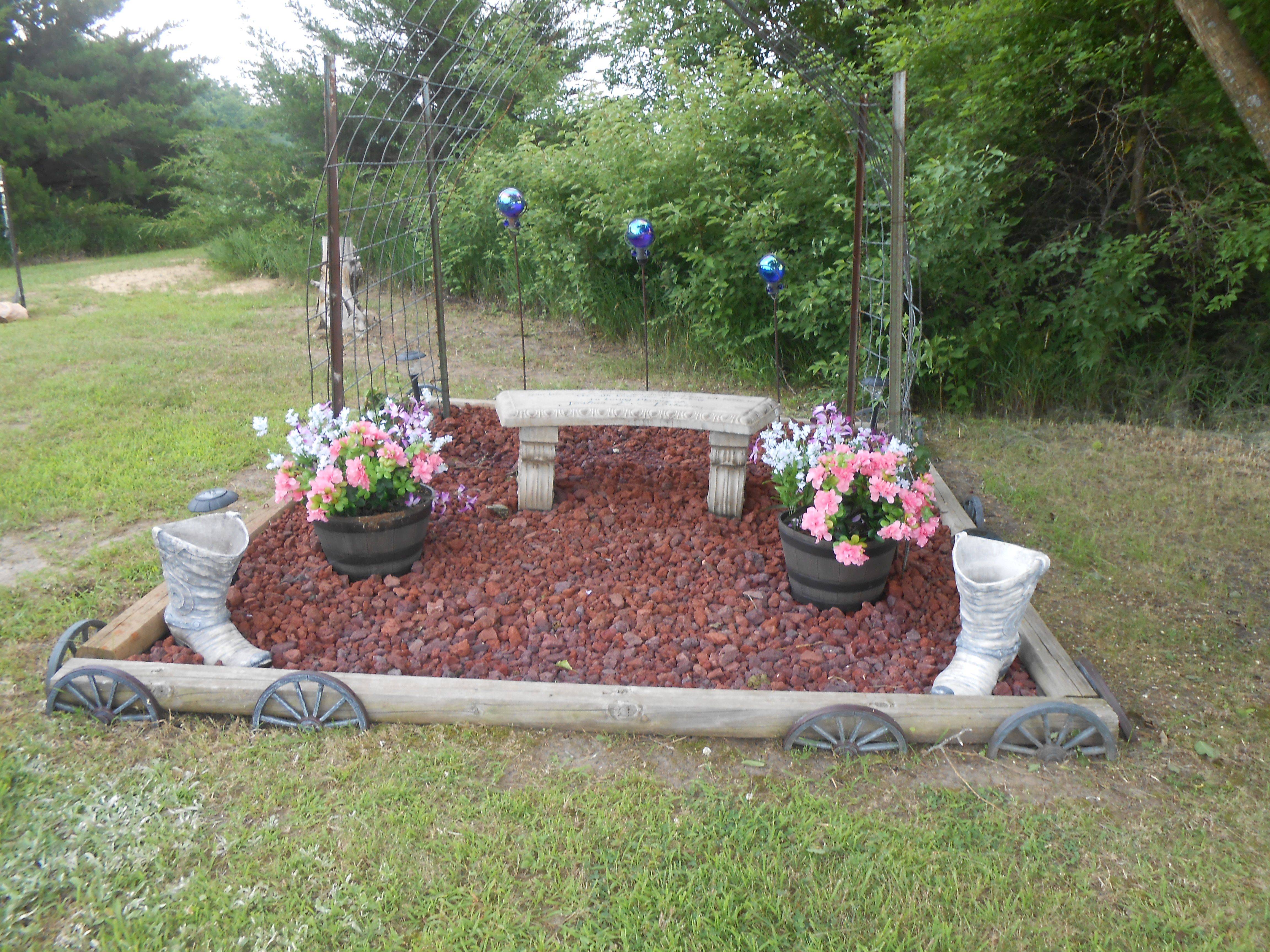 Pet Memorial Garden Ideas